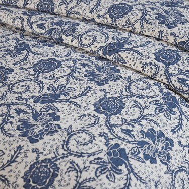 Dorset Navy Floral Queen Quilt 90Wx90L VHC Brands - The Fox Decor